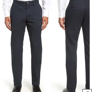 Bonobos navy slim fit stretch washed chino size 34/32